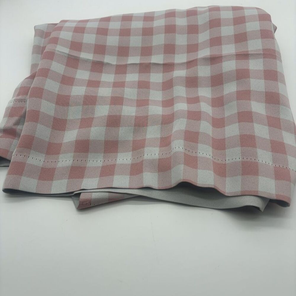 Unknown Pink and white gingham curtains